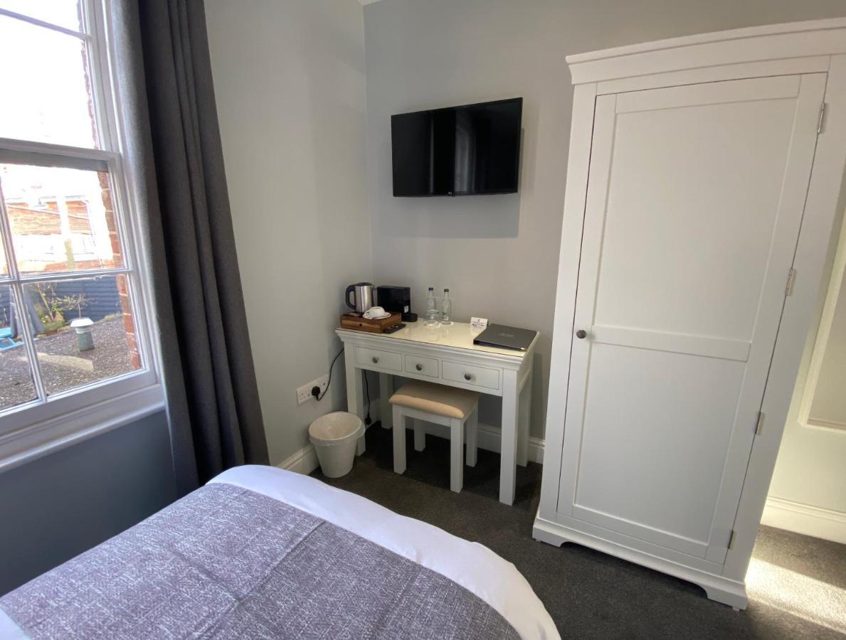 Half Moon Inn Exeter Dış mekan fotoğraf